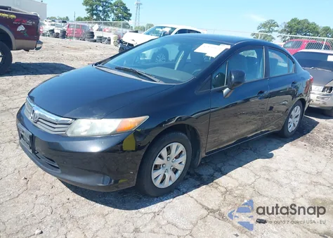 2012 Honda Civic Lx z USA, uszkodzony, nr VIN 19XFB2F53CE011654
